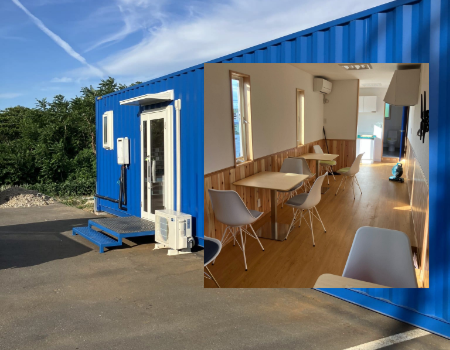 コンテナ×木のぬくもり